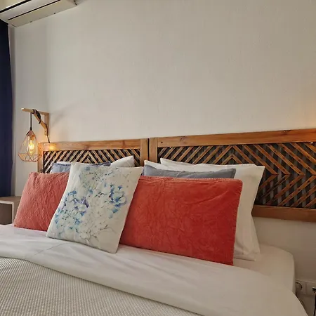 Bea'S Bed & Breakfast-3
